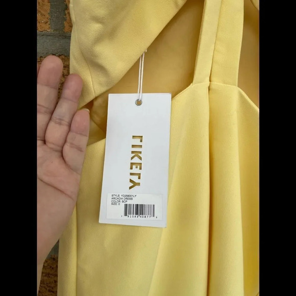 LIKELY Arcadia Bodycon Dress size 0 Yellow - Picture 6 of 9